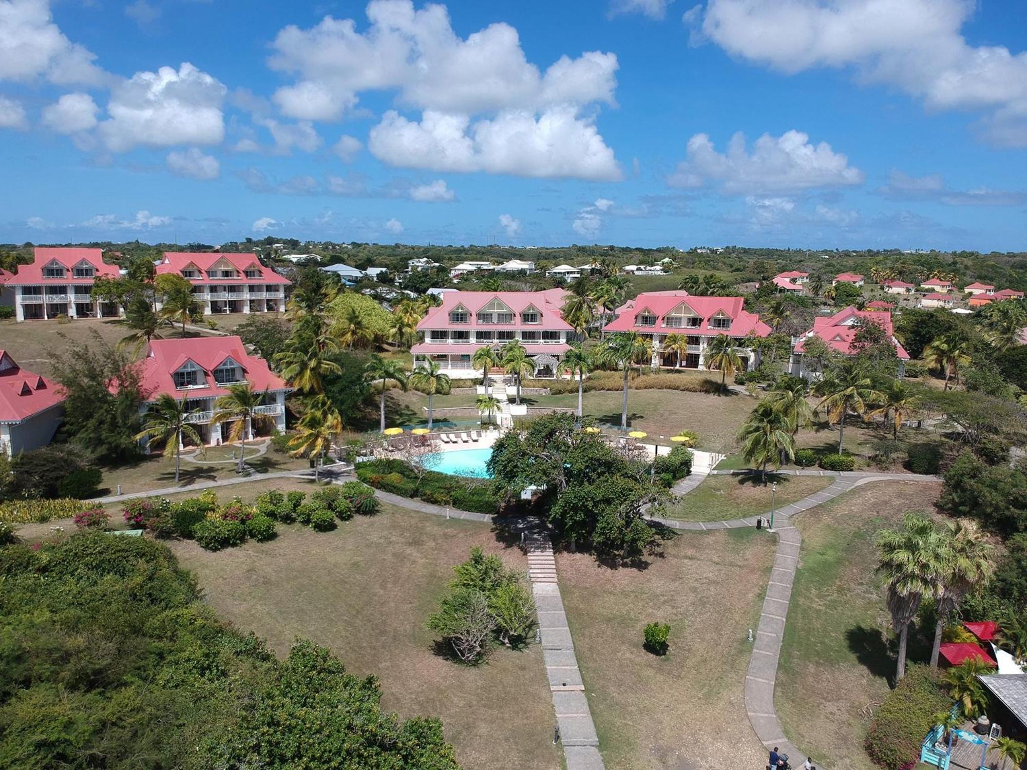 Studio Olia A P&V - Plages, Piscines Et Vue Mer! Sainte-Anne  Exteriör bild